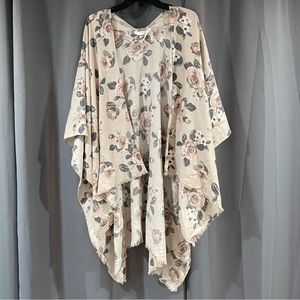 Lauren Conrad blush floral fringe poncho- one size- pink